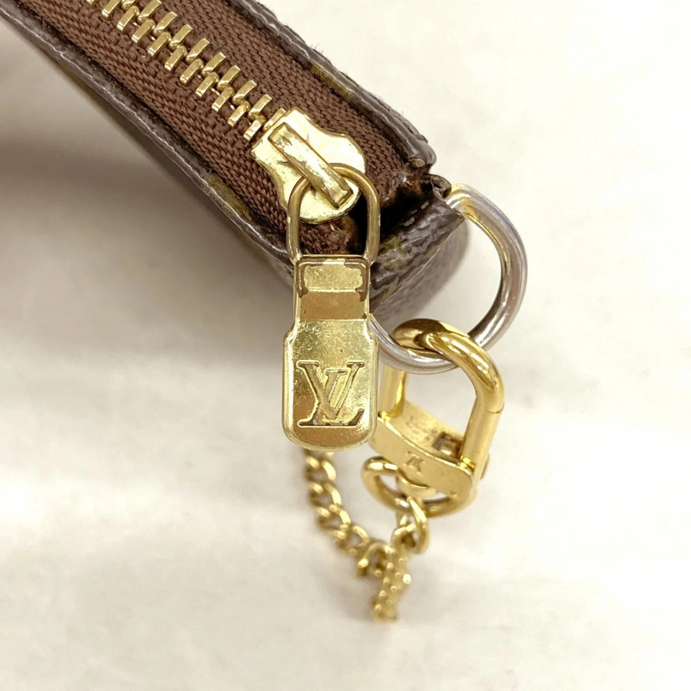 LOUIS VUITTON Authentic Brown Monogram Pochette Pouch - Picture 8 of 9